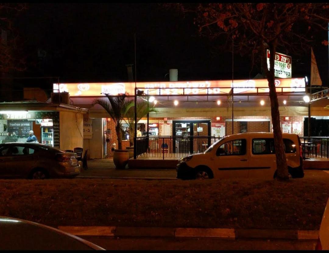ハイファאירוח על היםアパートメント エクステリア 写真